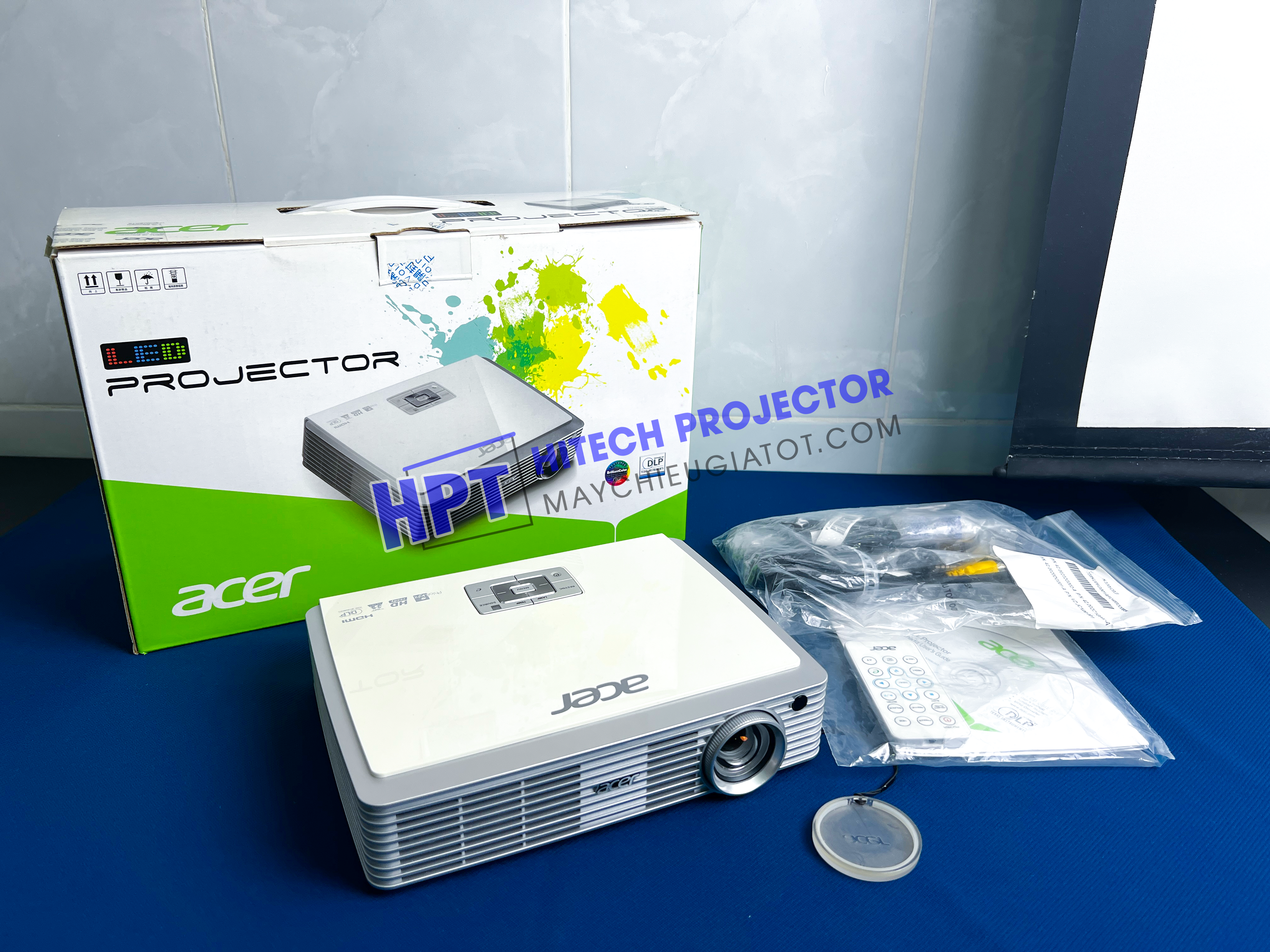 ACER K330